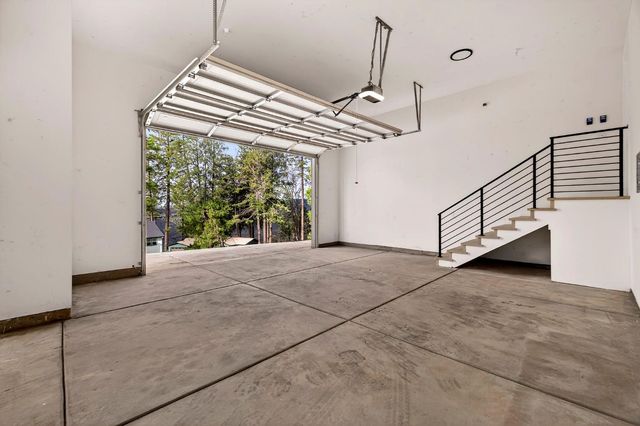 8391 Montna Dr, Paradise, CA 95969