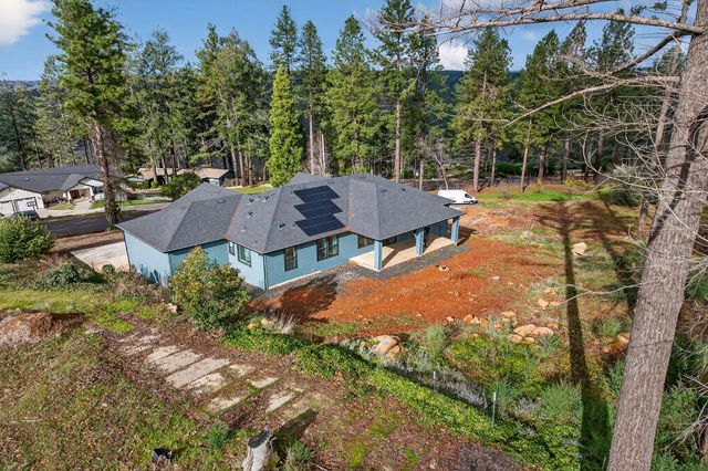 8391 Montna Dr, Paradise, CA 95969