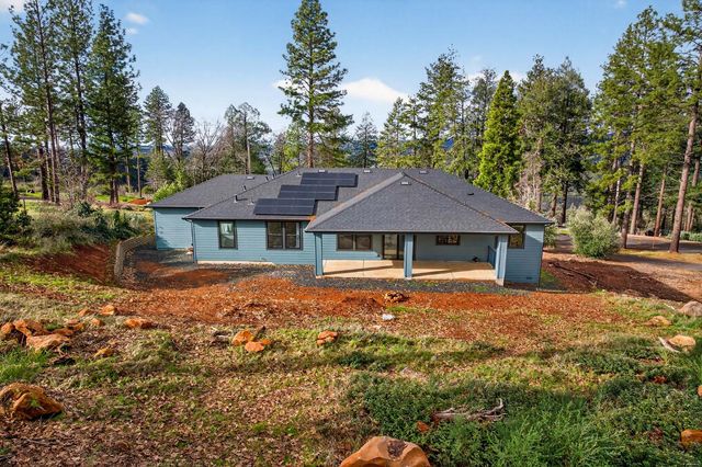 8391 Montna Dr, Paradise, CA 95969