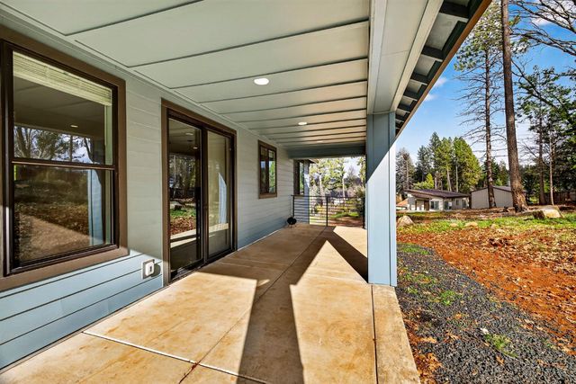 8391 Montna Dr, Paradise, CA 95969