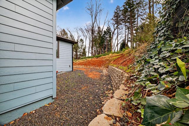 8391 Montna Dr, Paradise, CA 95969