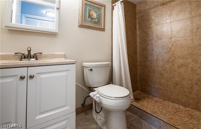 5 High Point CIR W 206, Naples, FL 34103