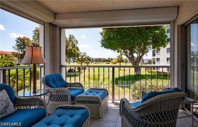 5 High Point CIR W 206, Naples, FL 34103