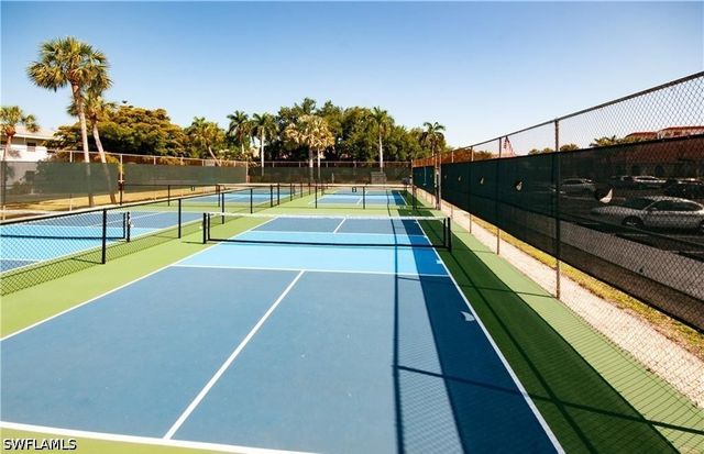 5 High Point CIR W 206, Naples, FL 34103