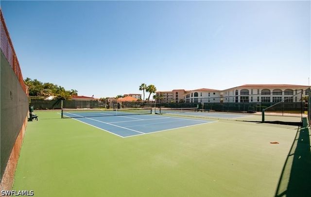 5 High Point CIR W 206, Naples, FL 34103