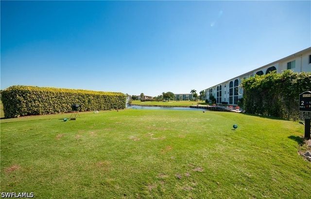 5 High Point CIR W 206, Naples, FL 34103