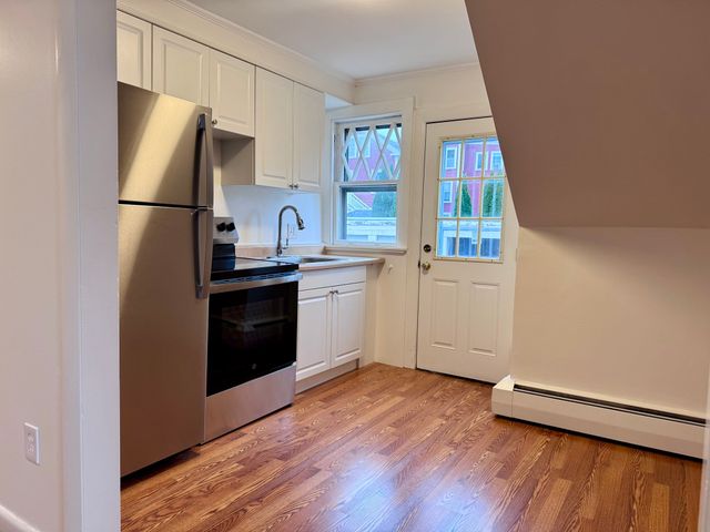 65-R Pleasant St 3, Marblehead, MA 01945