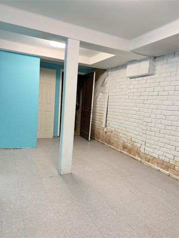 254 Park Avenue, Freeport, NY 11520