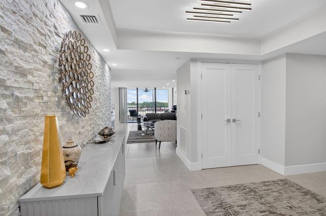 7768 Lakeside Boulevard 551, Boca Raton, FL 33434