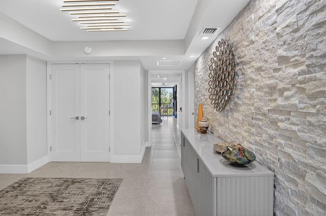 7768 Lakeside Boulevard 551, Boca Raton, FL 33434