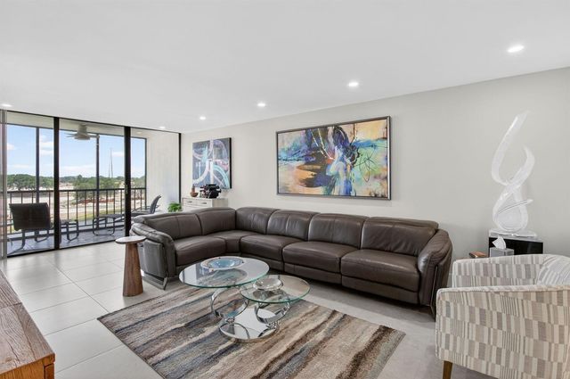 7768 Lakeside Boulevard 551, Boca Raton, FL 33434