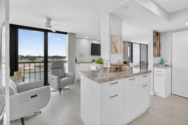 7768 Lakeside Boulevard 551, Boca Raton, FL 33434