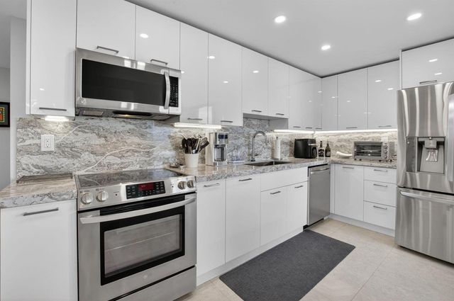 7768 Lakeside Boulevard 551, Boca Raton, FL 33434