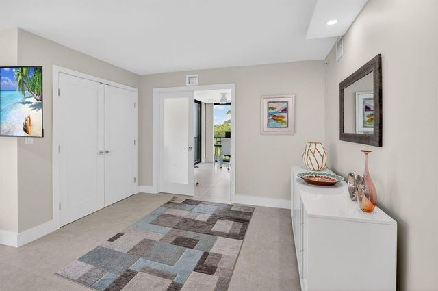7768 Lakeside Boulevard 551, Boca Raton, FL 33434