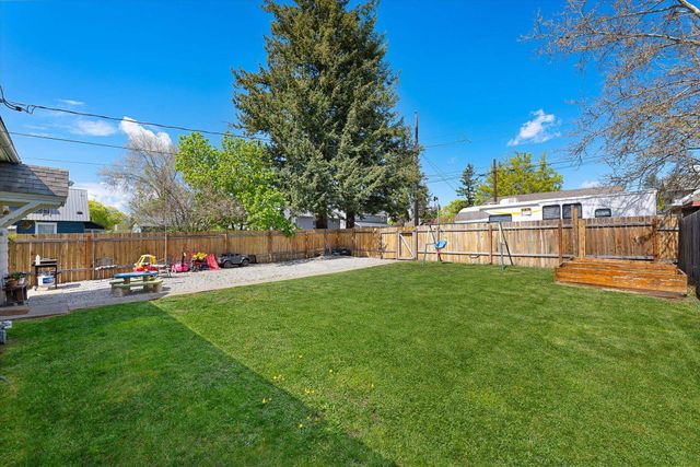 2428 W Euclid Ave, Spokane, WA 99205