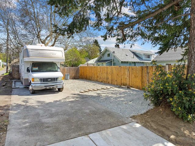 2428 W Euclid Ave, Spokane, WA 99205