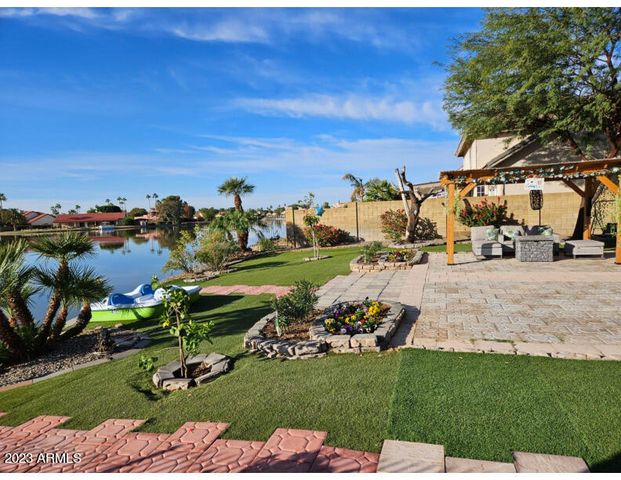 11015 W LAURELWOOD Lane, Avondale, AZ 85392