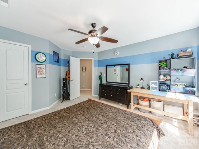 6135 Maple Leaf Avenue, Harrisburg, NC 28075