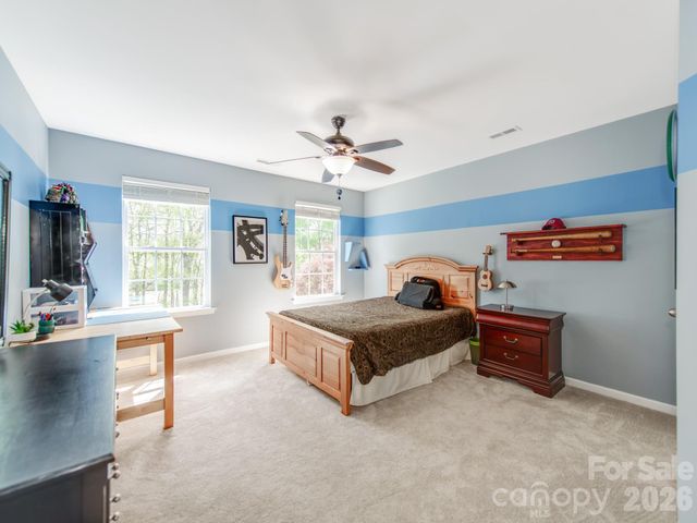 6135 Maple Leaf Avenue, Harrisburg, NC 28075