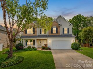 6135 Maple Leaf Avenue, Harrisburg, NC 28075