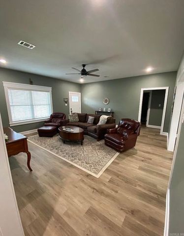 1912 Oak Court, Pocahontas, AR 72455