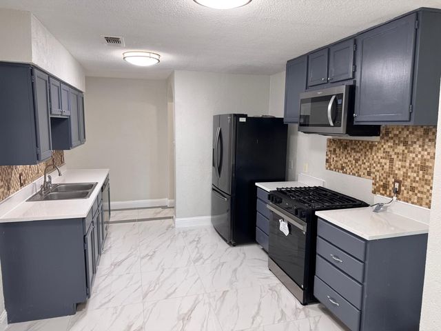 4209 Puget Street, Irving, TX 75062