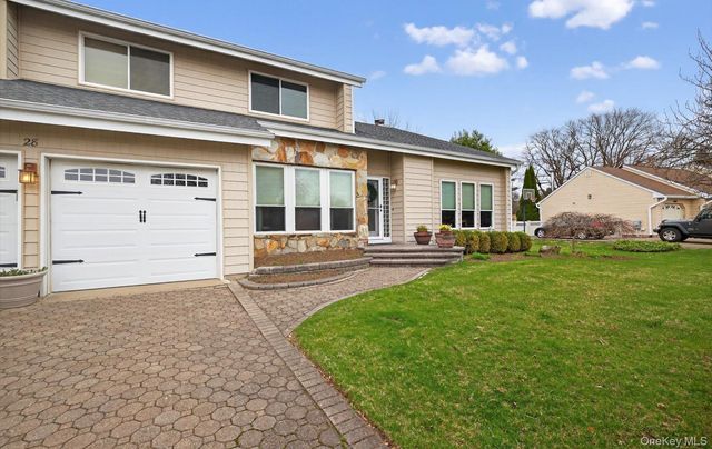28 Timber Ridge Drive, Commack, NY 11725