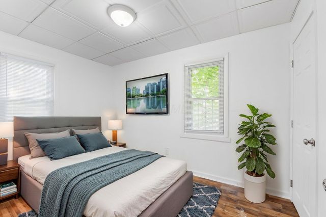 842 S Hampton Road, Columbus, OH 43227