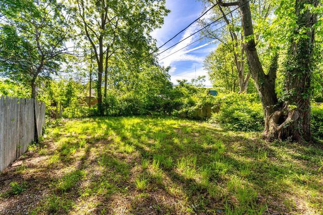 842 S Hampton Road, Columbus, OH 43227