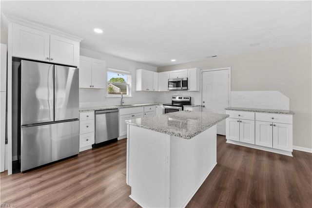 1805 Old Ridge RD, Virginia Beach, VA 23464