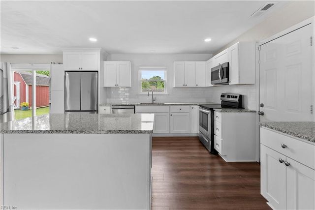 1805 Old Ridge RD, Virginia Beach, VA 23464