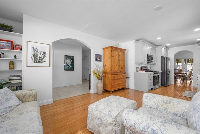 22 Stratford Rdg 22, Mashpee, MA 02649