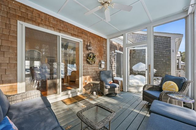 22 Stratford Rdg 22, Mashpee, MA 02649