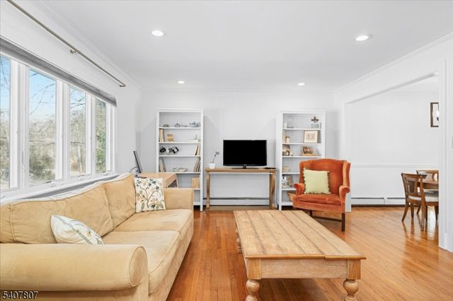 25 Dellwood Ave, Morris Twp., NJ 07960