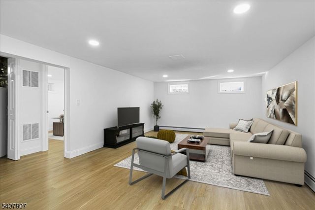 25 Dellwood Ave, Morris Twp., NJ 07960