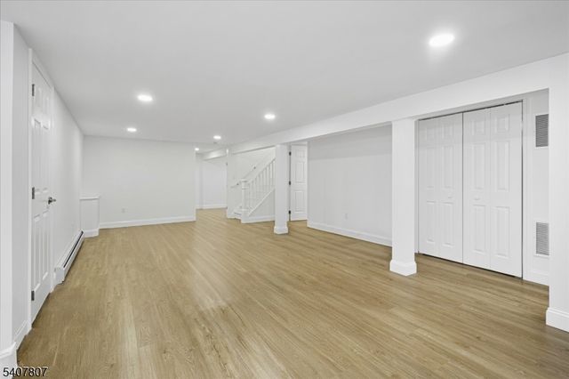 25 Dellwood Ave, Morris Twp., NJ 07960