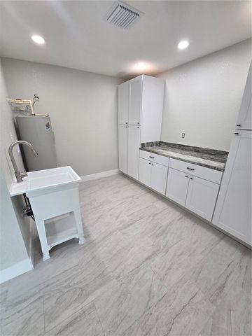 1238 VALLEY FORGE BOULEVARD, Sun City Center, FL 33573