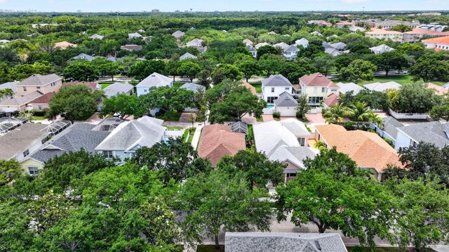 229 Poinciana Drive, Jupiter, FL 33458