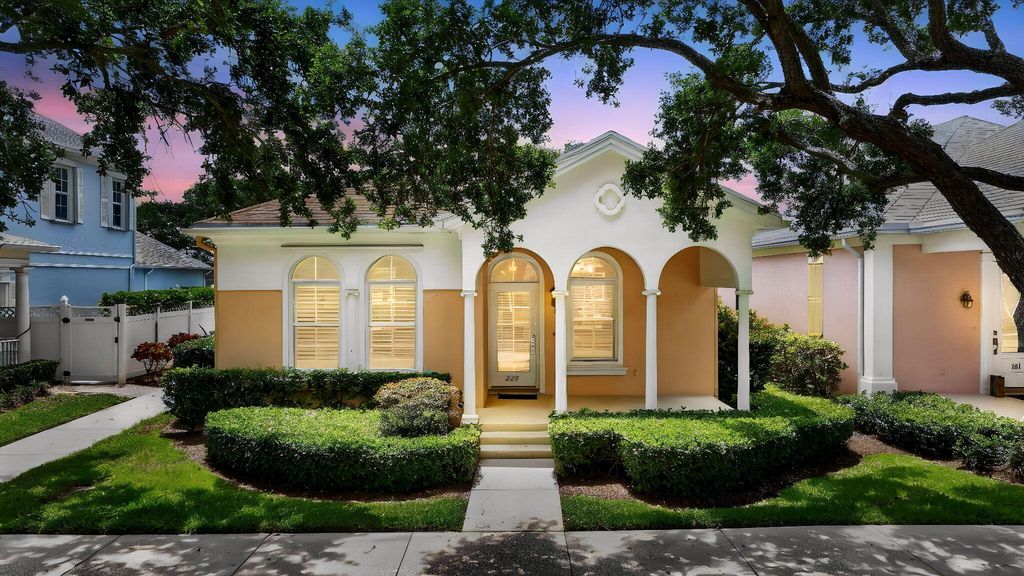 229 Poinciana Drive, Jupiter, FL 33458