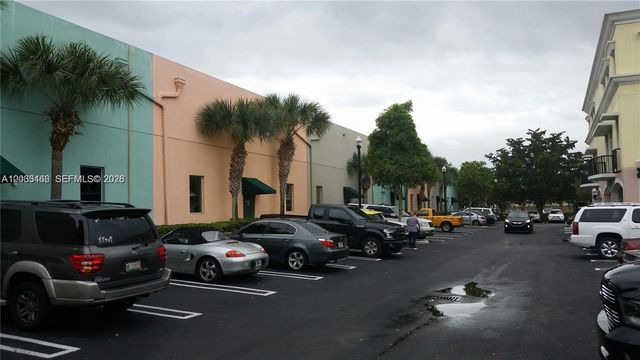 5791 NW 151st St 5791-A, Miami Lakes, FL 33014