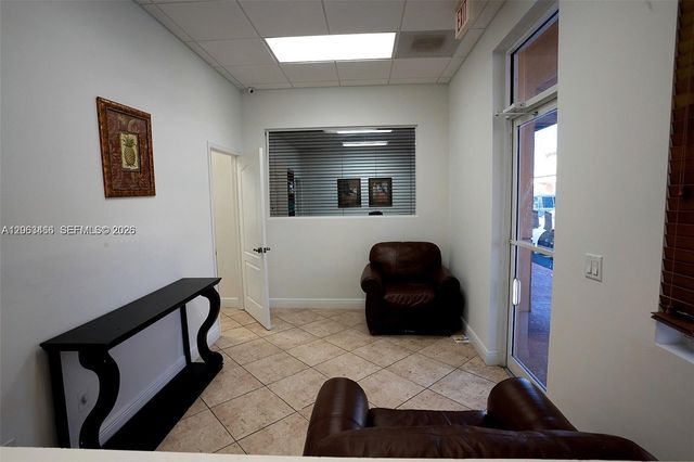 5791 NW 151st St 5791-A, Miami Lakes, FL 33014
