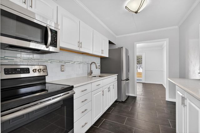 325 AUSTIN DR, Fairless Hills, PA 19030