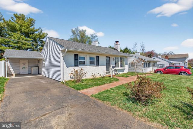 325 AUSTIN DR, Fairless Hills, PA 19030