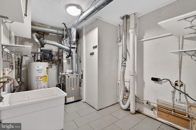 325 AUSTIN DR, Fairless Hills, PA 19030