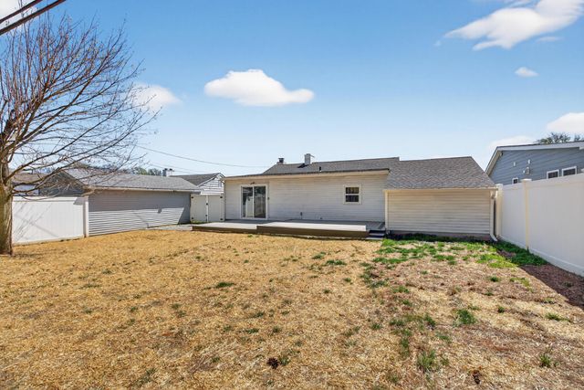 325 AUSTIN DR, Fairless Hills, PA 19030