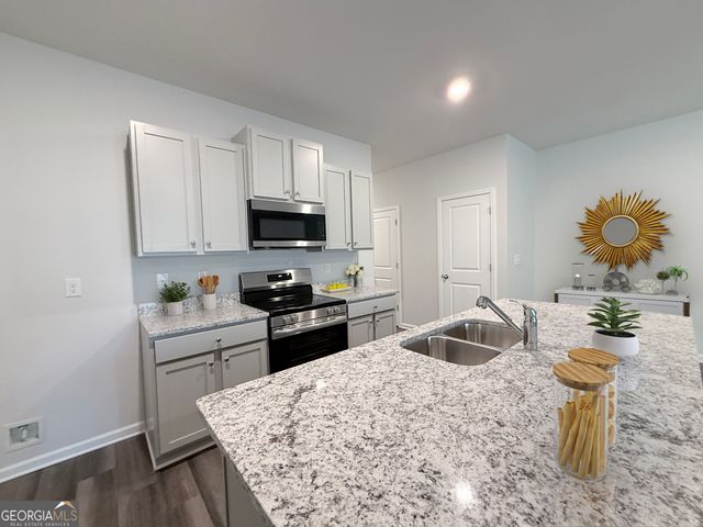 140 Pin Oak Trail, Milledgeville, GA 31061