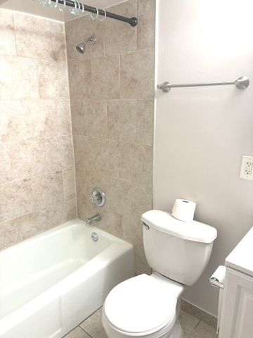 20114 Oak Lane U70, Lynwood, IL 60411
