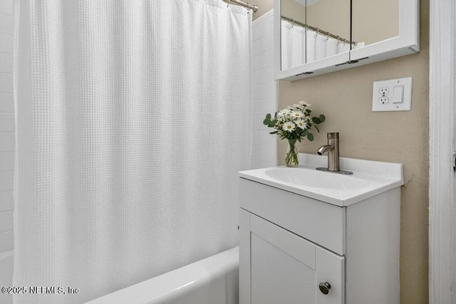 825 GATES Street, Jacksonville, FL 32208