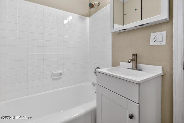 825 GATES Street, Jacksonville, FL 32208