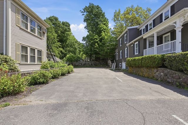 52 Pleasant Street, Woburn, MA 01801